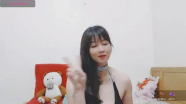 Holygirlsweet777 online show from 03.11.25