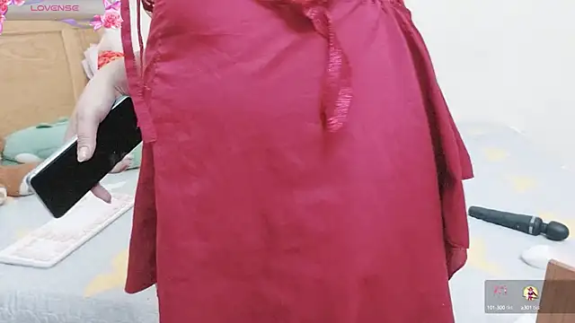 Holygirlsweet777 online show from 10.04.25