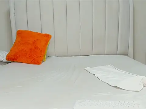  heavenlysent online show from 09.26.25