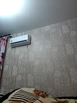 EffectFiona online show from 02.18.25