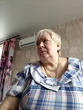 EffectFiona online show from 02.27.25