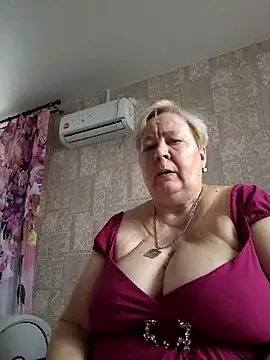 EffectFiona online show from 10.20.25