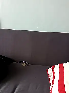 Snapshot of Prettybecs chatting on 02.11.25 Prettybecs online show from 02.11.25