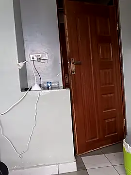 Snapshot of Prettybecs chatting on 02.13.25 Prettybecs online show from 02.13.25