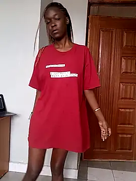 Snapshot of Prettybecs chatting on 10.21.25 Prettybecs online show from 10.21.25