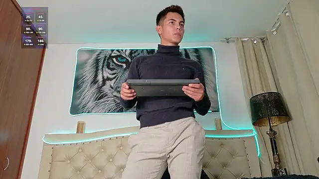 Adams ricci online show from 03.07.25