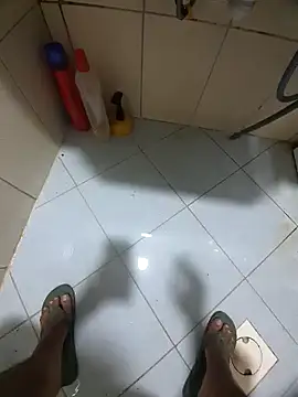 Snapshot of dream_catcher chatting on 11.23.25 dream catcher online show from 11.23.25