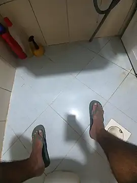 Snapshot of dream_catcher chatting on 11.24.25 dream catcher online show from 11.24.25