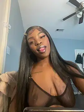 Snapshot of wishwashhy22 chatting on 03.11.25 wishwashhy22 online show from 03.11.25