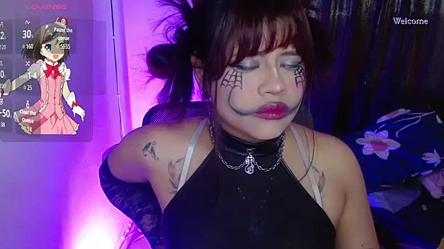 Snapshot of violetagrey_ chatting on 10.06.25 violetagrey online show from 10.06.25