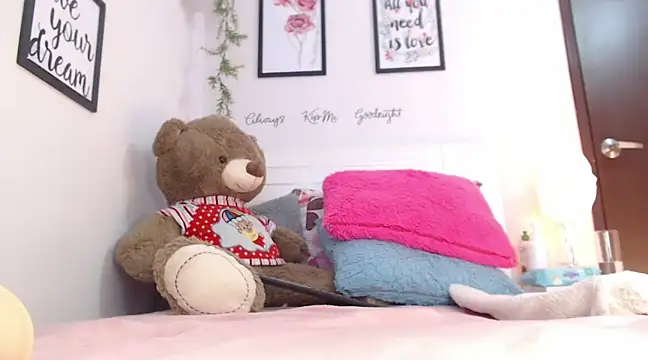 Joliet online show from 02.04.25