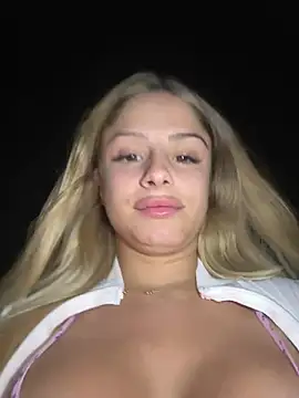 BritneyDimond online show from 12.17.24