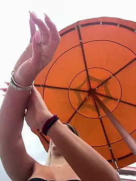 BritneyDimond online show from 12.30.24