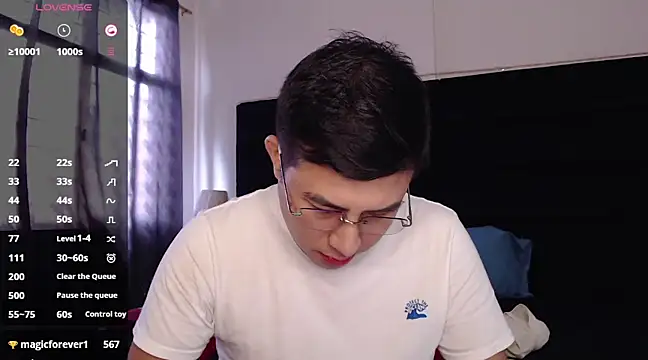 andrewmhilton  online show from 03.09.25