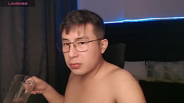 andrewmhilton  online show from 09.23.25