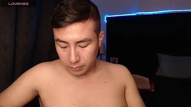 andrewmhilton  online show from 10.08.25