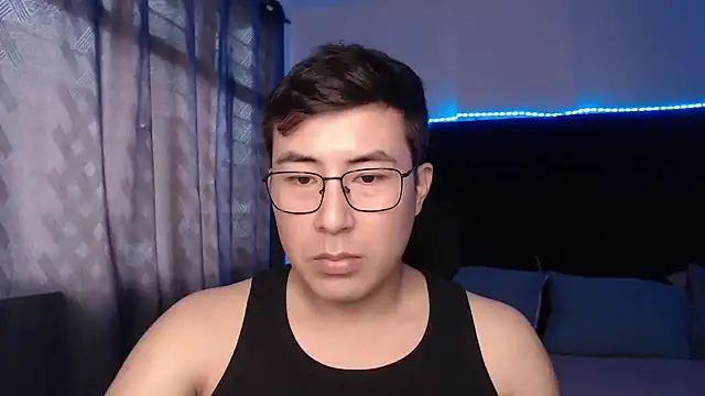 andrewmhilton  online show from 04.07.26