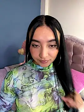 Snapshot of _Tammyy chatting on 10.04.25  Tammyy online show from 10.04.25