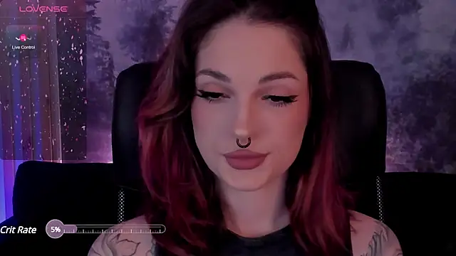 BratzieDarsie online show from 03.11.25