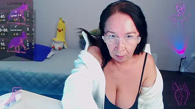 Snapshot of Celine_Faer1 chatting on 03.30.26 Celine Faer1 online show from 03.30.26