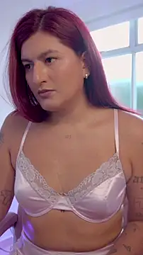 Snapshot of ari_artis chatting on 09.11.25 ari artis online show from 09.11.25