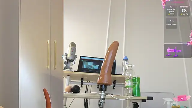 Snapshot of Miss69Ri99 chatting on 01.31.25 Miss69Ri99 online show from 01.31.25