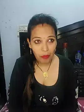 Poojabhabi101 online show from 01.01.25