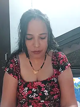 Poojabhabi101 online show from 10.08.25