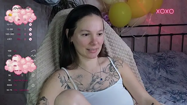 lil luna x online show from 02.12.26