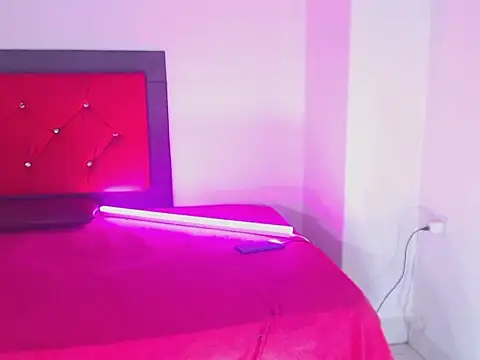 Snapshot of sofia_collenx chatting on 02.11.26 sofia collenx online show from 02.11.26