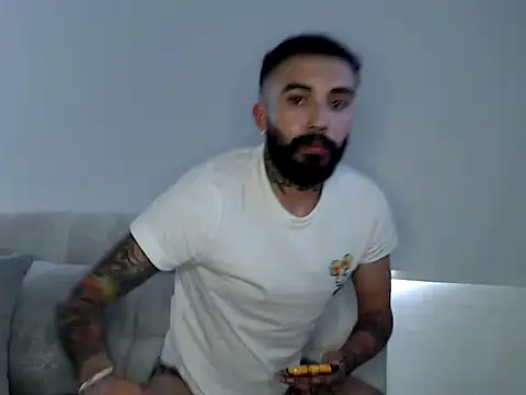 transgenderboy online show from 01.15.26