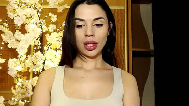 Mika Gold online show from 02.10.25