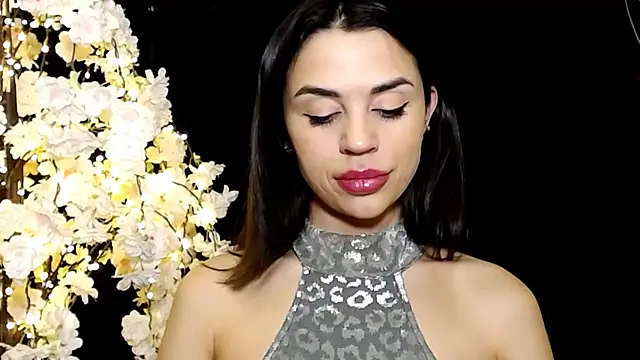 Mika Gold online show from 02.13.25