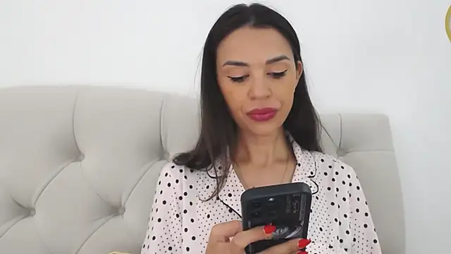 Mika Gold online show from 09.16.25