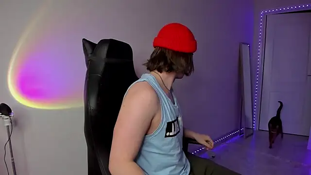 Vincent Strong online show from 03.08.25