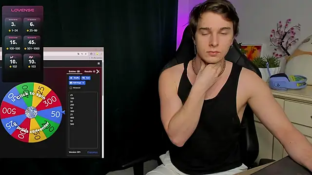 Vincent Strong online show from 10.31.25