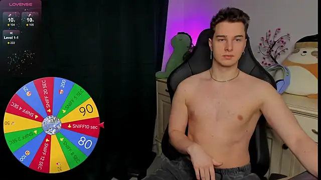 Vincent Strong online show from 11.26.25