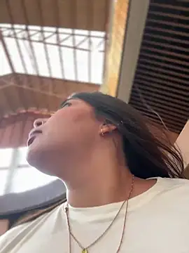 GigiiStone online show from 01.12.25