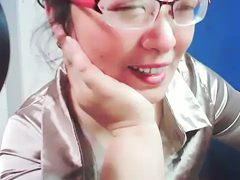 Snapshot of xiaorou-z chatting on 03.21.25 xiaorou-z online show from 03.21.25