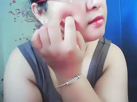 Snapshot of xiaorou-z chatting on 10.11.25 xiaorou-z online show from 10.11.25