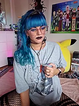 Snapshot of anyalikestosuck chatting on 10.30.25 anyalikestosuck online show from 10.30.25