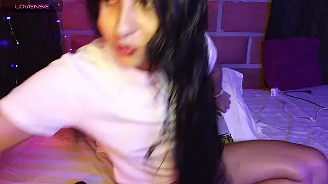 Nathacha online show from 04.20.26