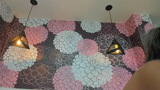 Myhottie Milf online show from 01.21.25