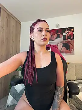 zafiro mo0n online show from 02.19.25