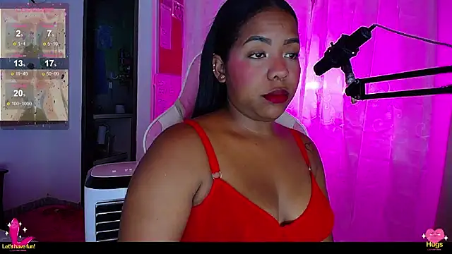 Snapshot of samanthaabloom chatting on 01.24.25 samanthaabloom online show from 01.24.25