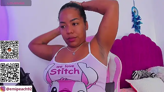 Snapshot of samanthaabloom chatting on 06.19.26 samanthaabloom online show from 06.19.26
