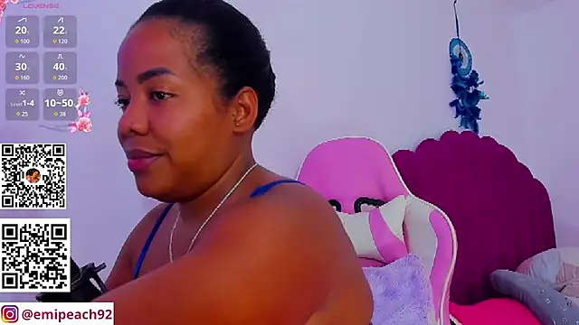 Snapshot of samanthaabloom chatting on 07.11.26 samanthaabloom online show from 07.11.26