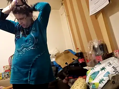 Samantha Squirtxh online show from 03.17.25