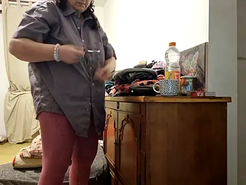 Samantha Squirtxh online show from 10.16.25