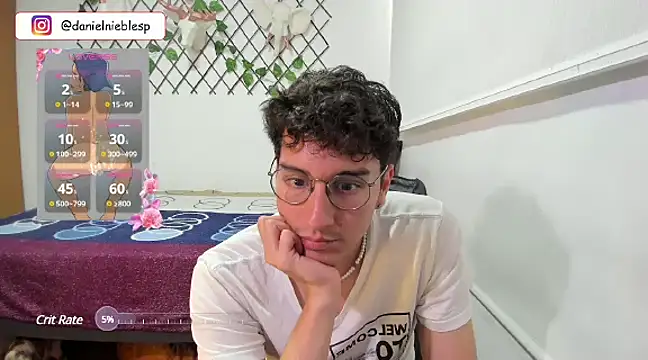 Jackson Careyy online show from 02.04.25